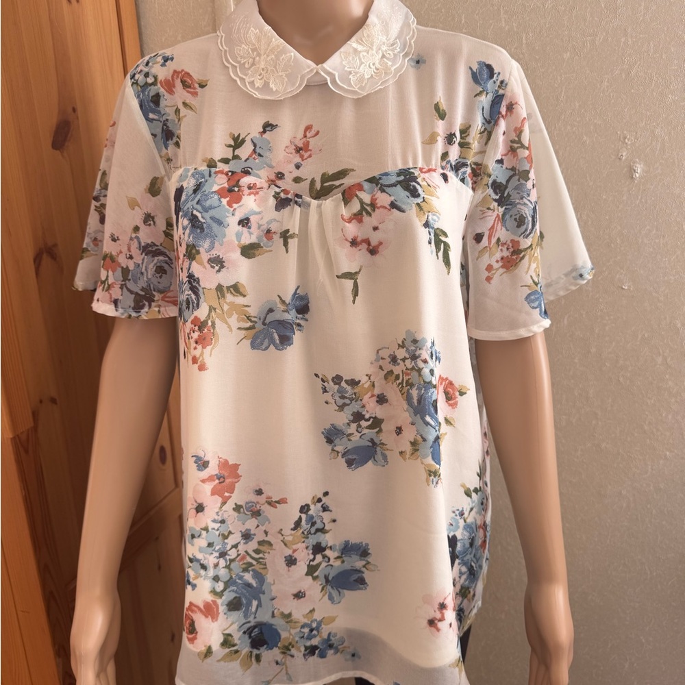 Faith and Joy White Floral Blouse with Lace Collar